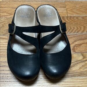 Black Mary Jane Clogs with Buckle